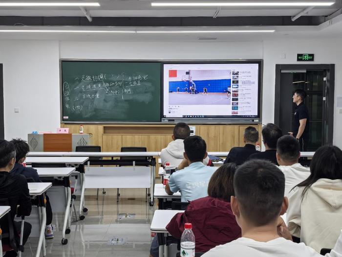 如何利用智能篮板实现个性化篮球训练_2